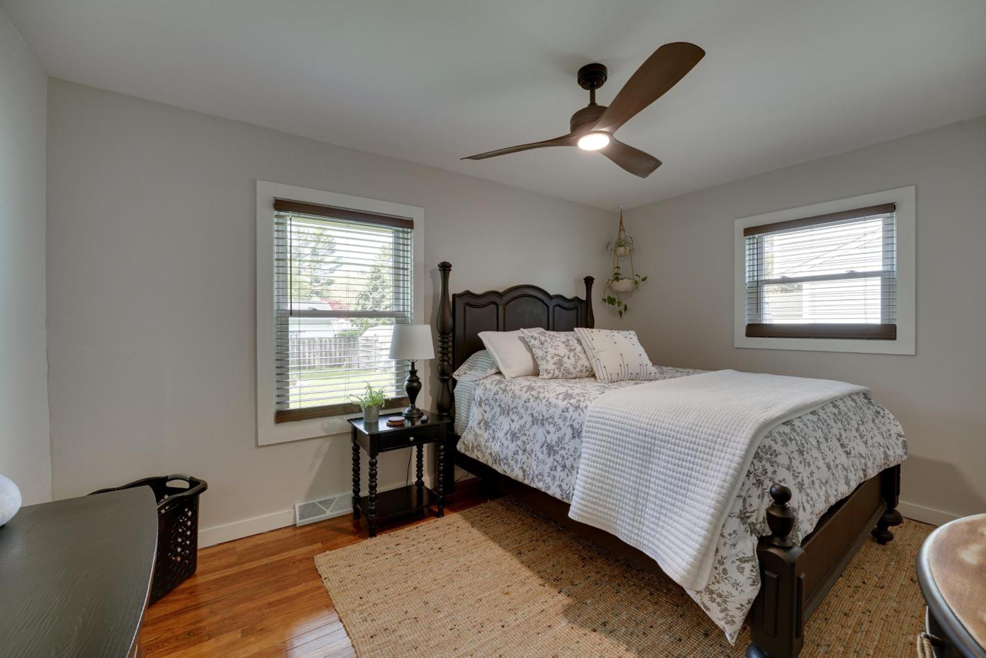 Walk To Beach Lake Michigan Getaway! Muskegon Exterior photo
